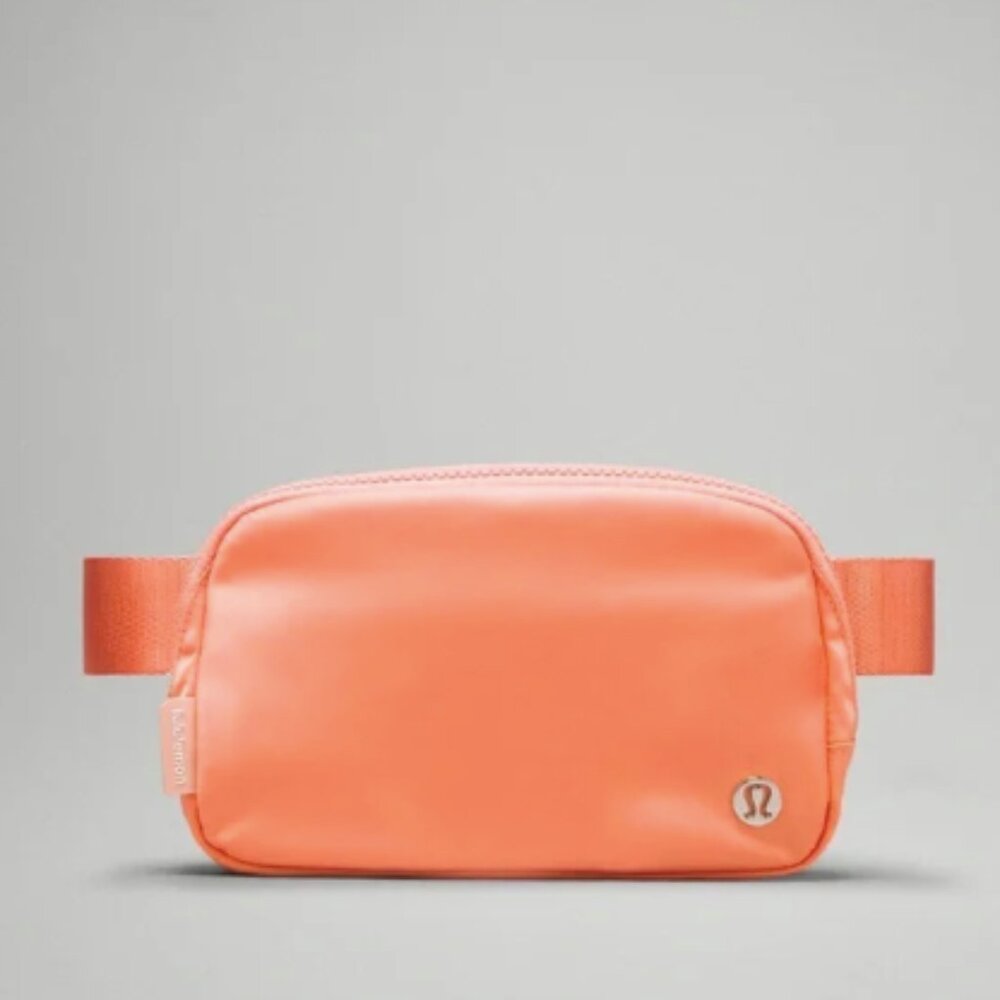 Lululemon Micro Belt Bag – Hot Heat Orange – NWT, Rare Color